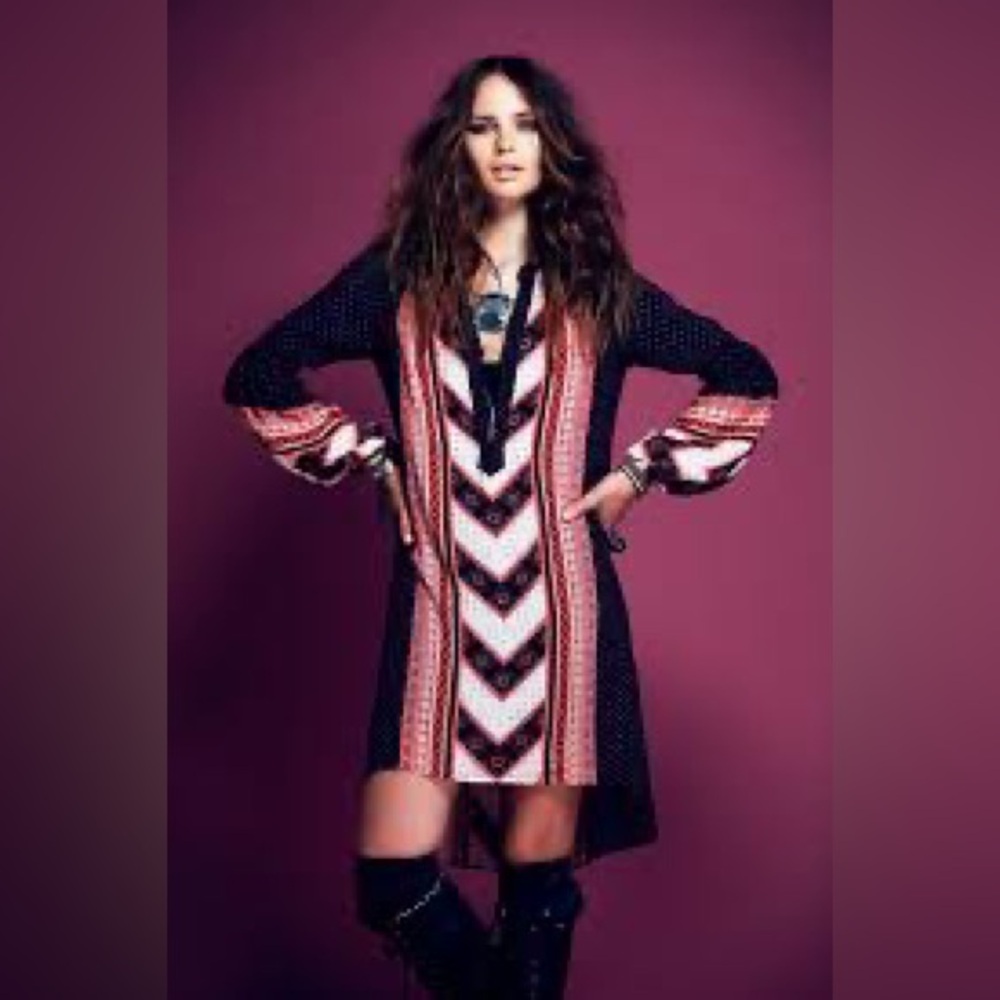 Free People
Peacemaker High Low Long Sleeve
Dress (S)